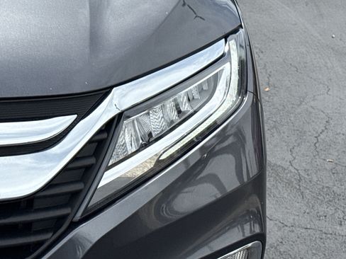 Certified 2018 Honda Odyssey Elite image 14