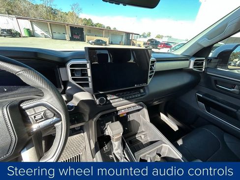 Used 2024 Toyota Tundra Limited image 30