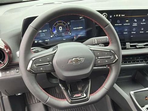 New 2026 Chevrolet Equinox RS w/ Safety and Technology Package AWD/4WD image 12