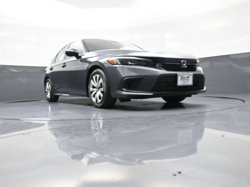 Certified 2023 Honda Civic LX image 27