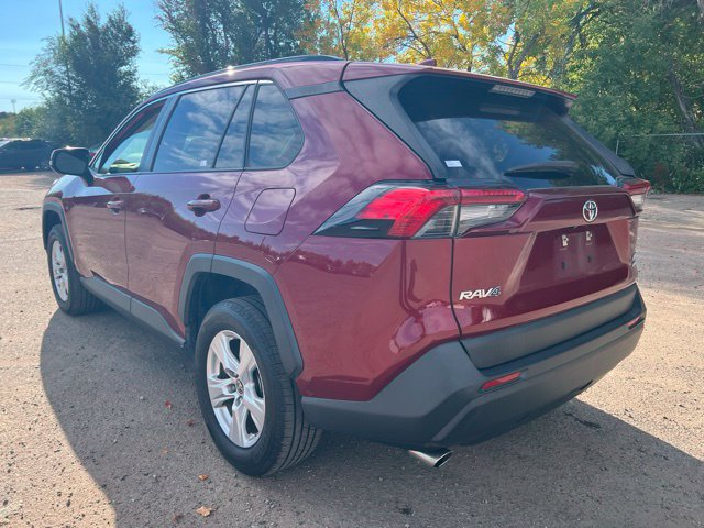 Used 2019 Toyota RAV4 XLE w/ Convenience Package AWD/4WD image 3