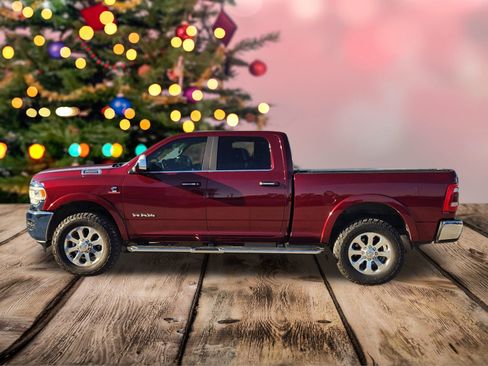 Used 2022 RAM 3500 Laramie image 3