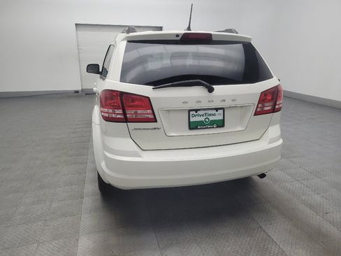 Used 2017 Dodge Journey SE FWD image 6