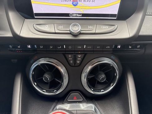 Used 2018 Chevrolet Camaro SS image 23