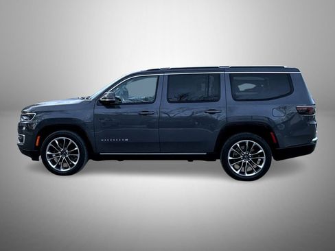 Used 2022 Jeep Wagoneer Series III w/ Premium Group I image 8