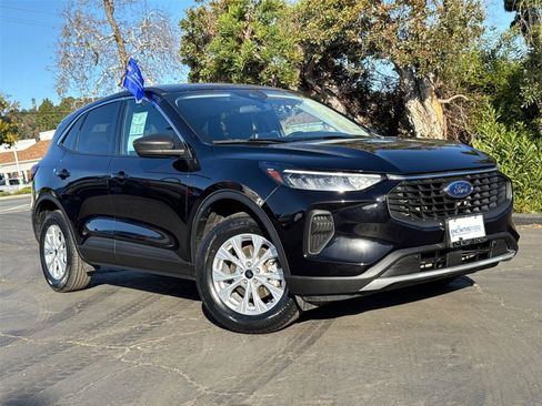 Certified 2024 Ford Escape Active image 2