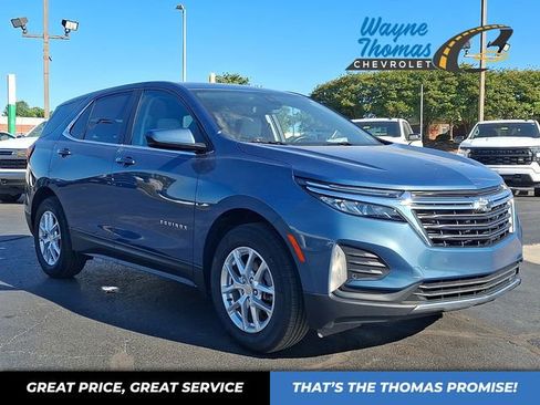 Used 2024 Chevrolet Equinox LT w/ LPO, Floor Liner Package FWD image 1