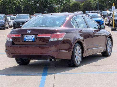 Used 2011 Honda Accord EX-L image 6