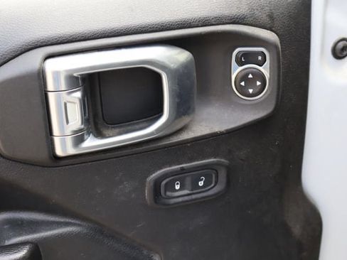 Used 2021 Jeep Wrangler Unlimited Sport AWD/4WD image 19