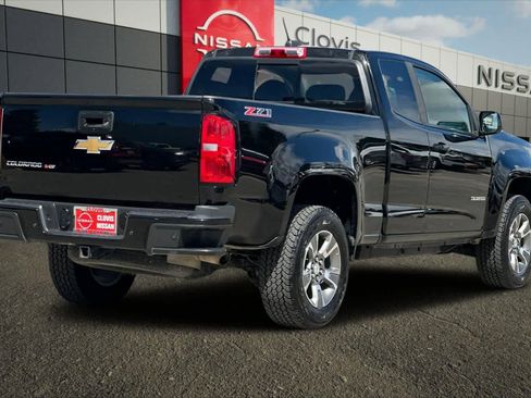 Used 2019 Chevrolet Colorado Z71 RWD image 3