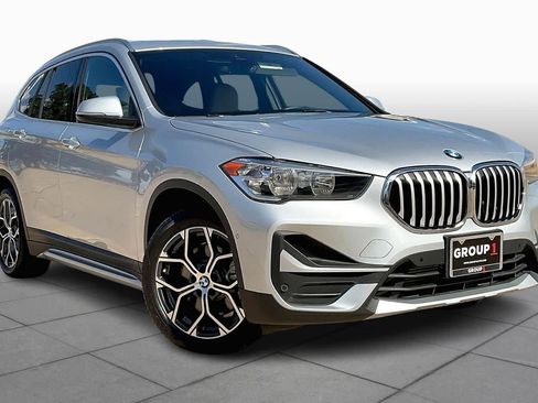 Used 2021 BMW X1 xDrive28i w/ Convenience Package image 2