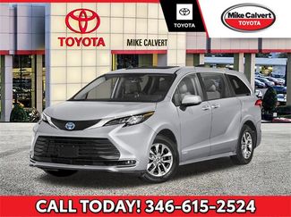 New 2025 Toyota Sienna XLE video 1