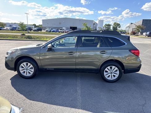 Used 2019 Subaru Outback 2.5i Premium AWD/4WD image 26