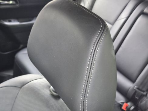 Used 2023 Nissan Rogue Platinum image 18