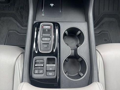 Certified 2025 Honda Pilot EX-L image 17