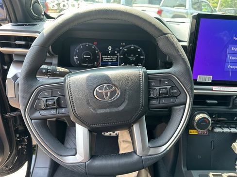New 2026 Toyota 4Runner TRD Sport Premium AWD/4WD image 32