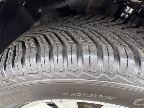 Used 2019 Kia Sorento FWD image 24