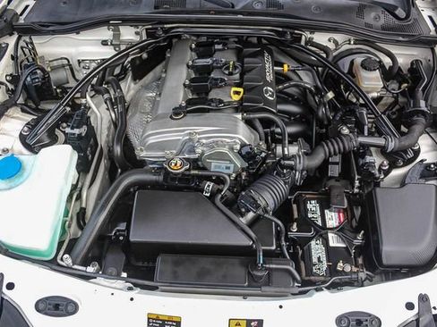 Used 2016 MAZDA MX-5 Miata Club w/ Brembo/BBS Package image 37