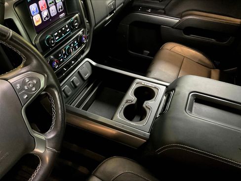 Used 2018 Chevrolet Silverado 1500 LT w/ All Star Edition AWD/4WD image 19
