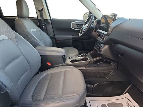 Used 2025 Ford Bronco Sport Badlands image 16