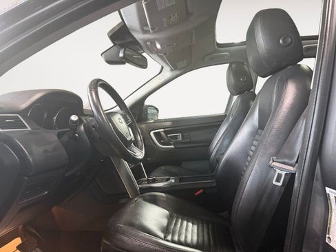 Used 2017 Land Rover Discovery Sport HSE Luxury AWD/4WD image 2
