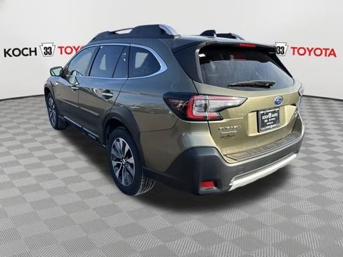 Used 2023 Subaru Outback Touring image 5