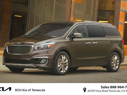 Used 2016 Kia Sedona SX image 1