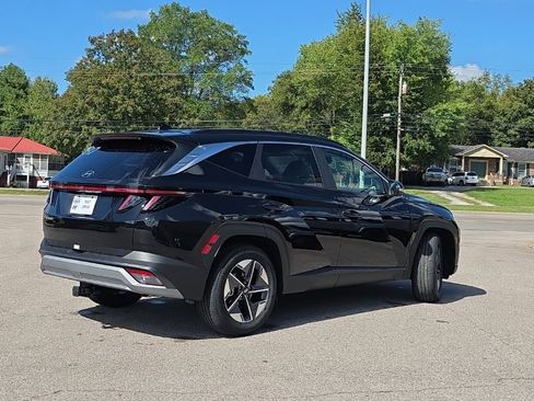 New 2026 Hyundai Tucson SEL image 8