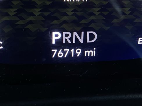 Used 2020 Jeep Gladiator Rubicon image 12