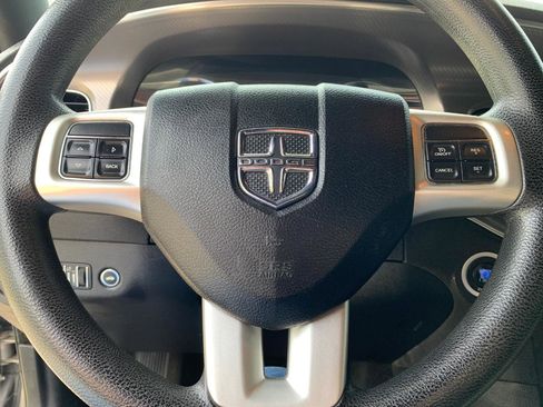 Used 2012 Dodge Charger SE RWD image 17