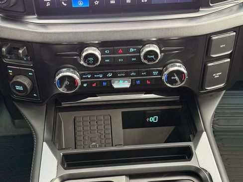 Used 2026 Ford F350 Platinum AWD/4WD image 22