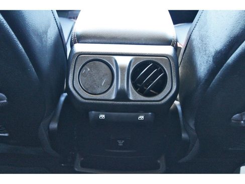 Used 2024 Jeep Wrangler Unlimited Sahara w/ Safety Group image 15