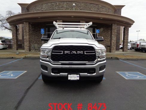 Used 2022 RAM 3500 Big Horn image 11