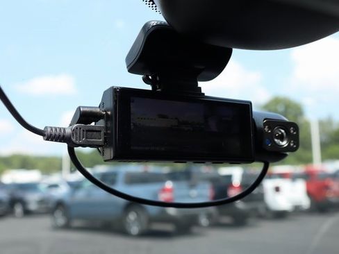 Used 2021 Chevrolet Equinox LT image 28