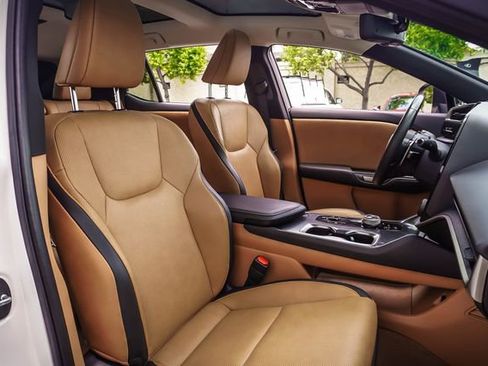Certified 2023 Lexus RZ 450e Premium AWD/4WD image 24