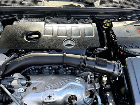 Certified 2021 Mercedes-Benz CLA 250 4MATIC image 9