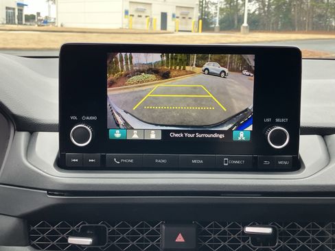 Used 2025 Honda Accord SE image 29