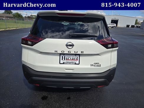 Used 2021 Nissan Rogue S image 5