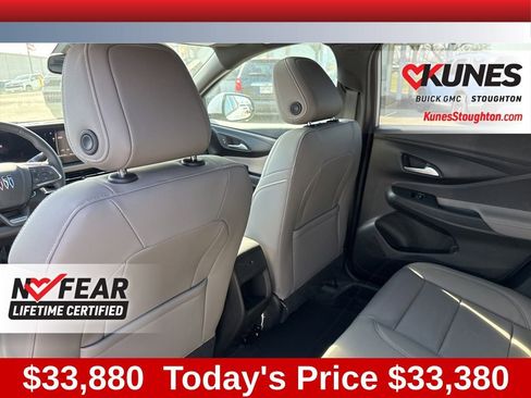 New 2026 Buick Envista Avenir image 41