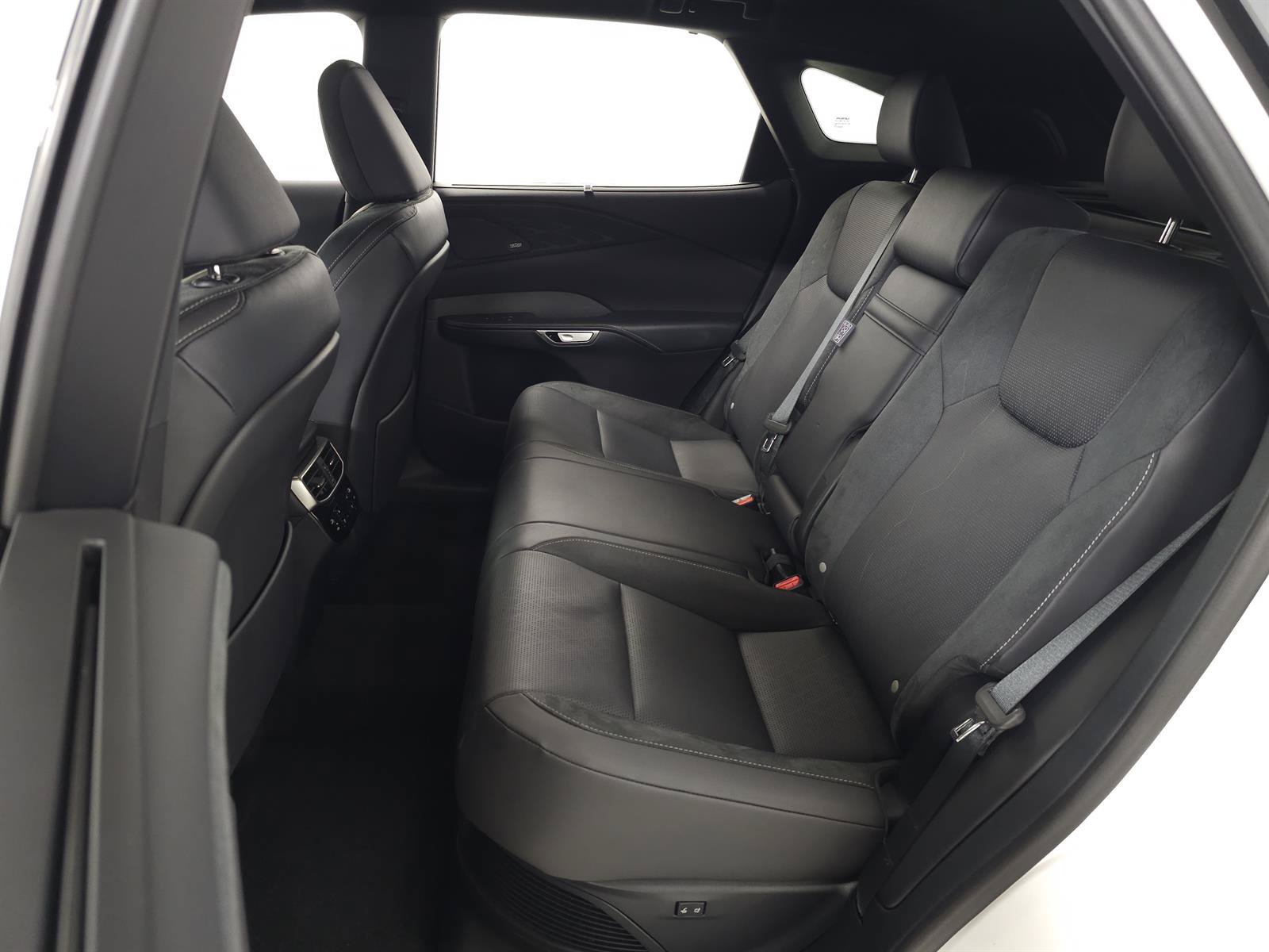 Used 2024 Lexus RX 350 w/ Convenience Package AWD/4WD image 36