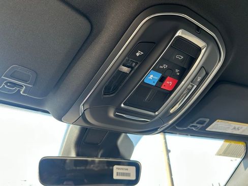 New 2026 Jeep Grand Cherokee L 4WD image 23