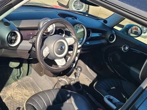 Used 2009 MINI Cooper Clubman Hardtop FWD image 6