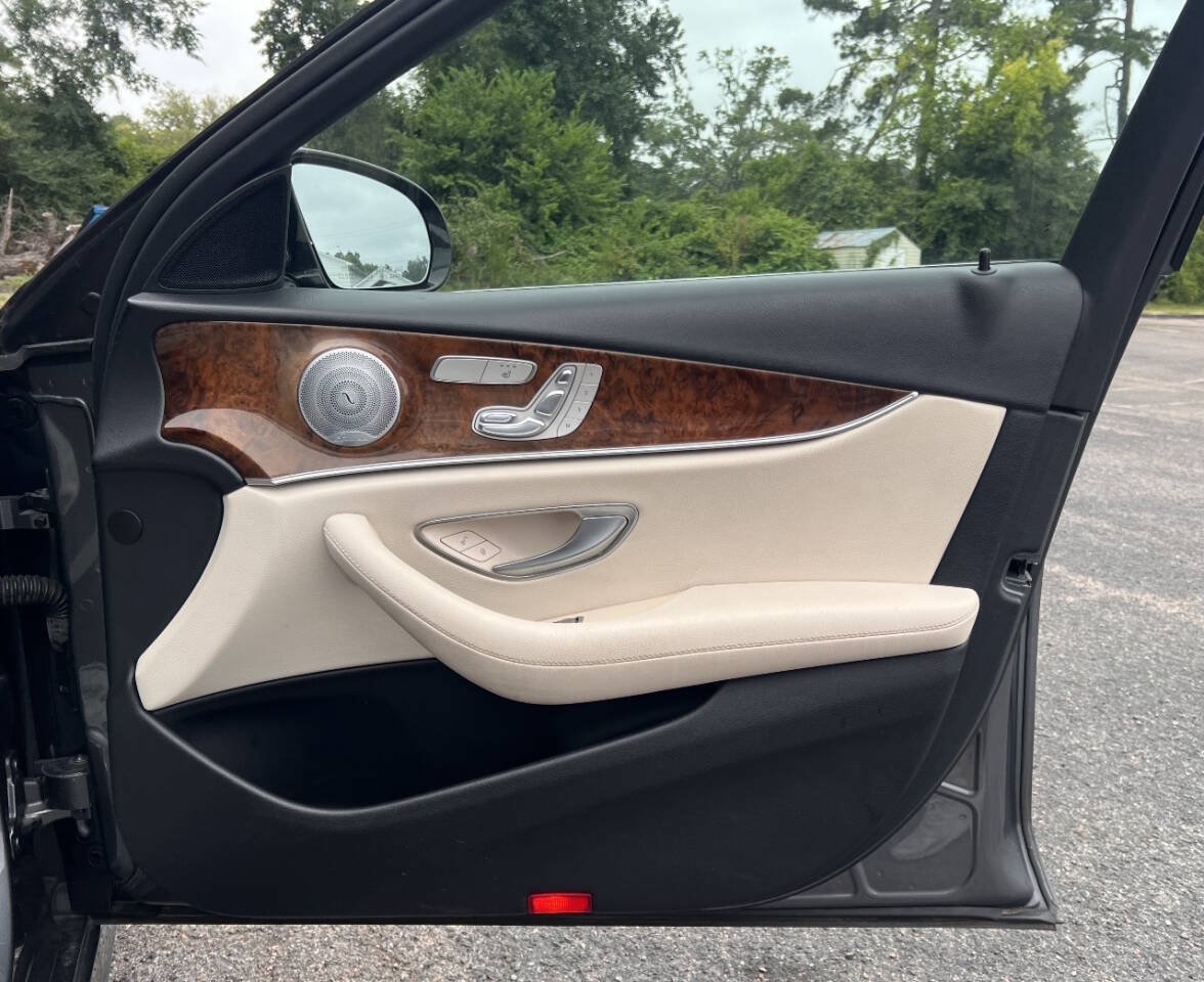 Used 2018 Mercedes-Benz E 300 image 16