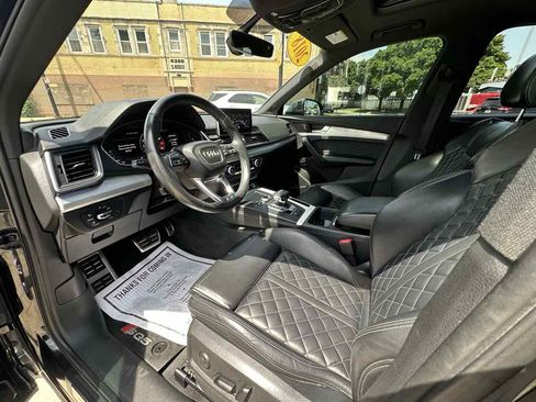 Used 2018 Audi SQ5 Prestige AWD/4WD image 10