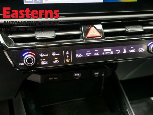 Used 2023 Kia Niro Wind w/ Wind Preserve Package FWD image 20