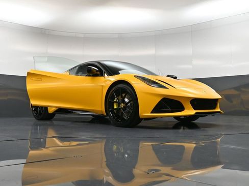 New 2025 Lotus Emira image 36