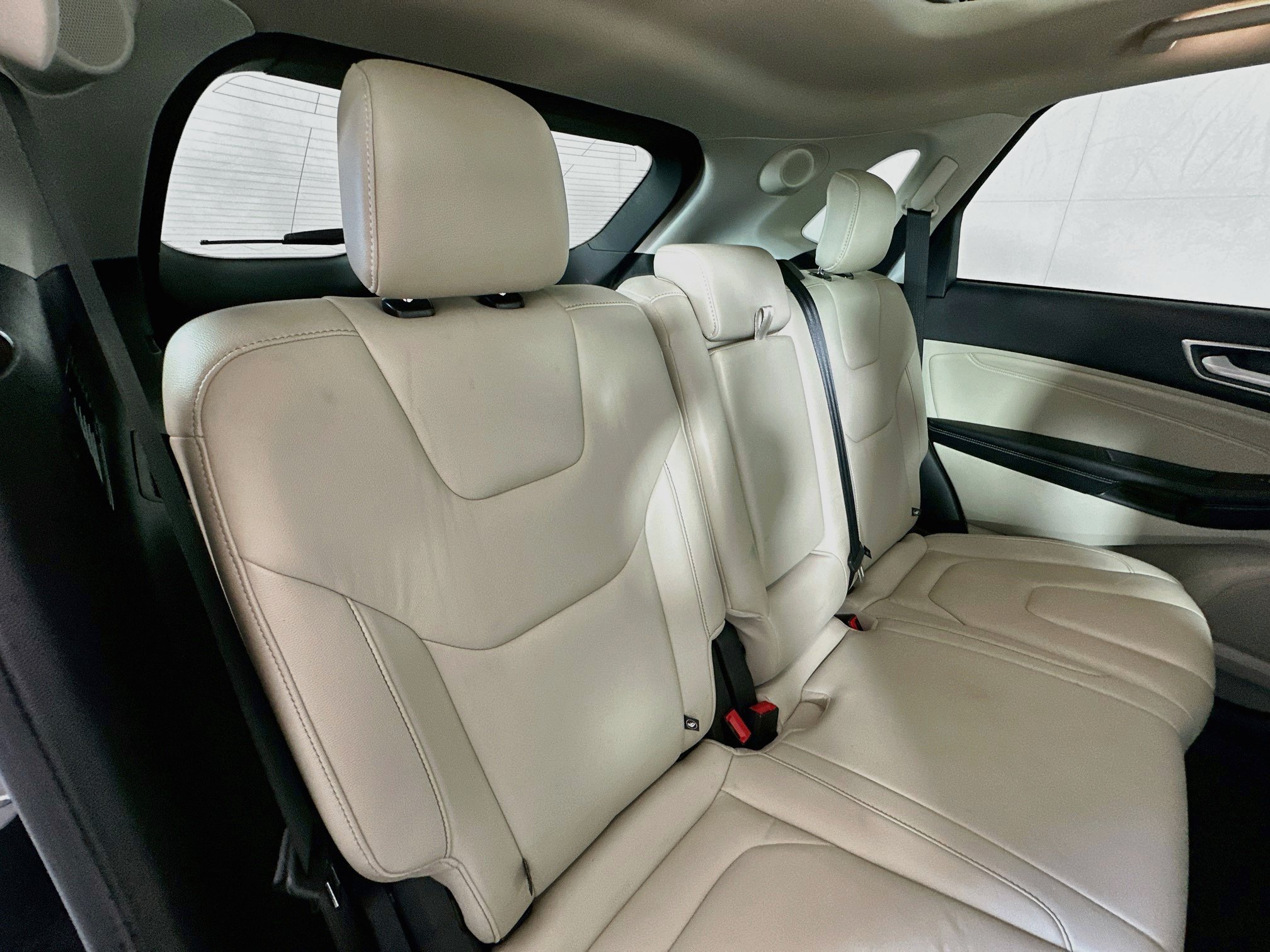 Used 2022 Ford Edge Titanium AWD/4WD image 26