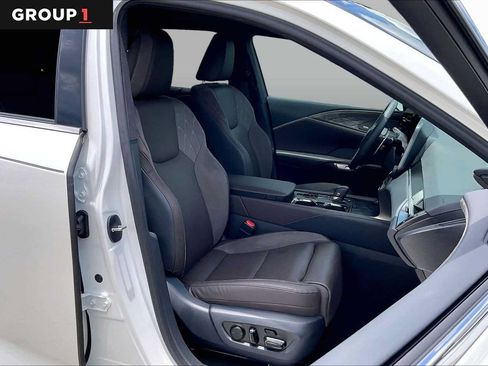 Certified 2025 Lexus RX 350 FWD w/ Convenience Package image 8