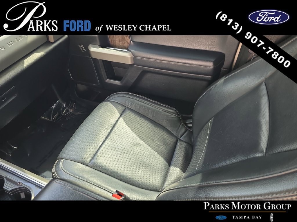 Used 2017 Ford F250 Lariat w/ Lariat Ultimate Package AWD/4WD image 13