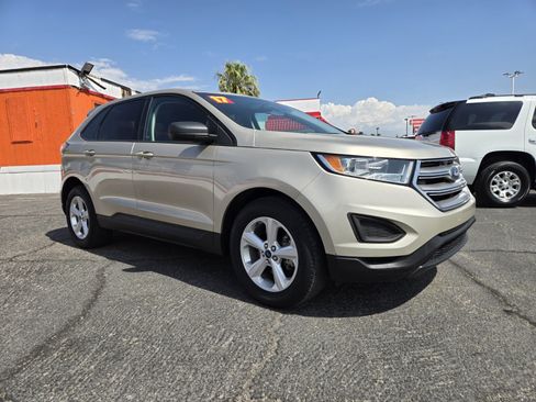 Used 2017 Ford Edge SE FWD image 4